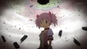 Puella-magi-madoka-magica-10-1a588994-mkv-00005.jpg