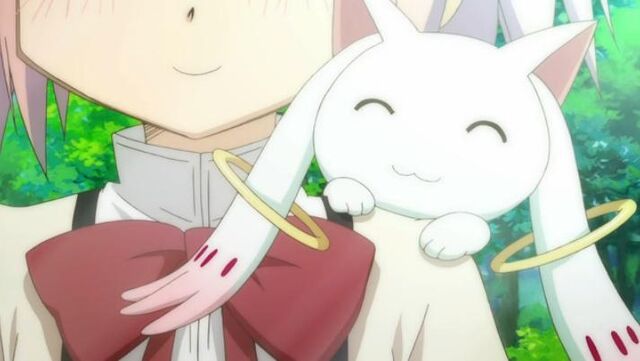 Файл:Kyubey-Madoka-magika.jpg