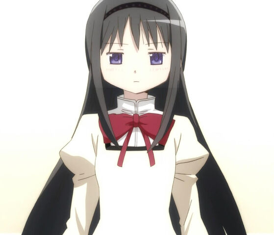 Файл:Akemi Homura.jpg