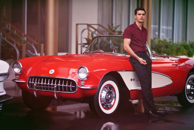 File:Stevie+Evans+(Steven+Strait).jpg