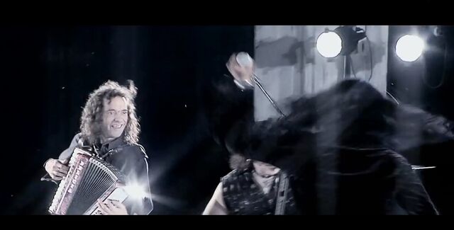 Archivo:Kiskilla (Vodka'n'roll).jpg