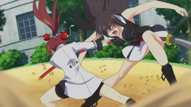 File:Kazuko vs. Momoyo 2.jpg