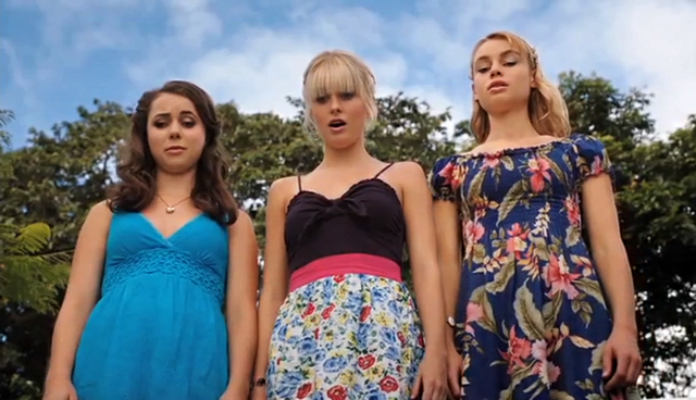 File:Mako Mermaids In Dresses.png