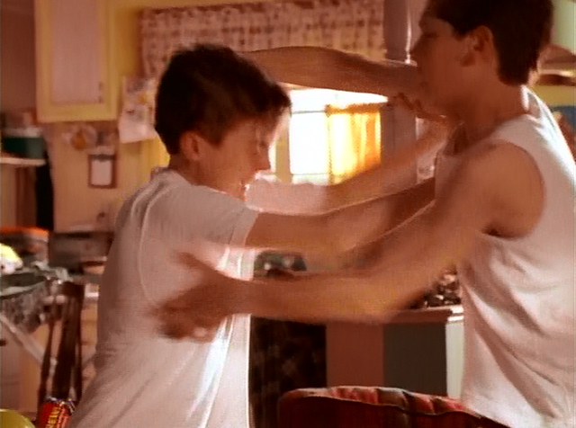 File:Malcolm and Reese fight.png