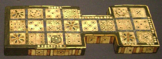 File:GameofUr.jpg