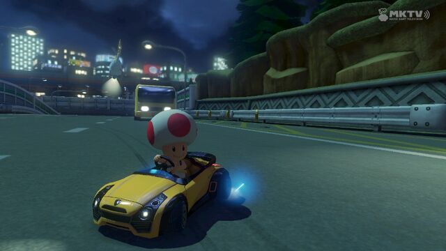 File:Toad-Toad'sTurnpike-MK8.jpg