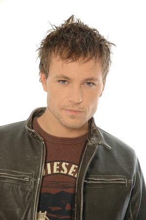 File:Survivor 114.jpg
