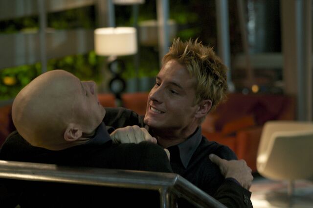 File:Smallville Episode Reunion 001.jpg