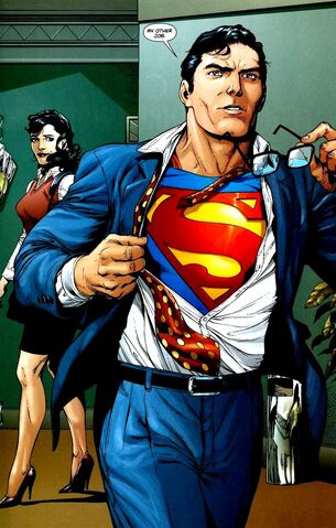 File:Clark Kent 002.jpg