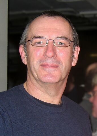 File:Dave Gibbons.jpg
