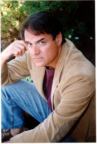 File:Bruce Jones.jpg