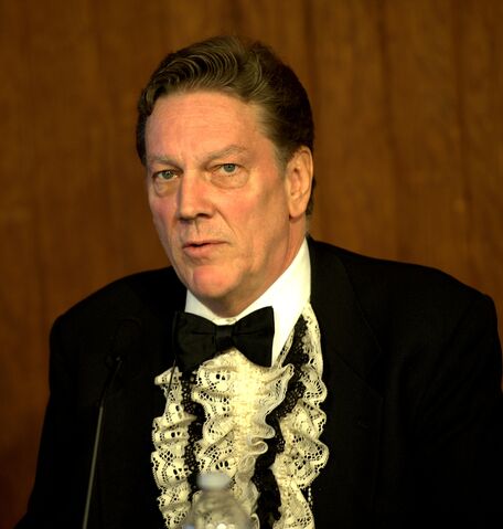 File:Tony Millionaire.jpg