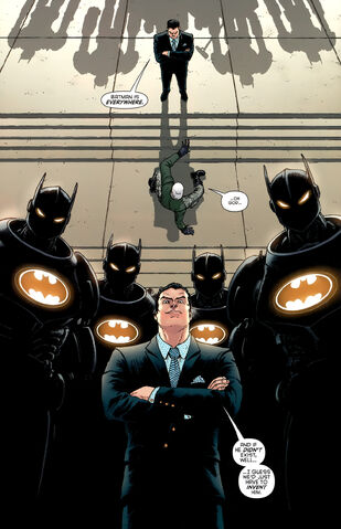 File:Bruce Wayne 063.jpg