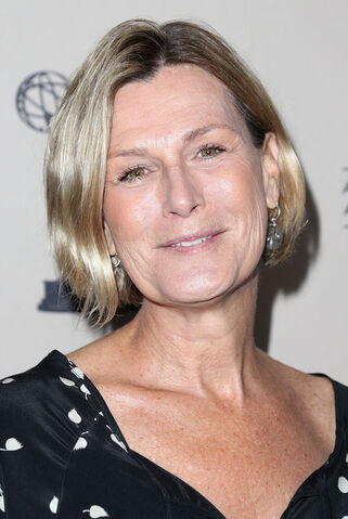 File:Laray Mayfield.jpg
