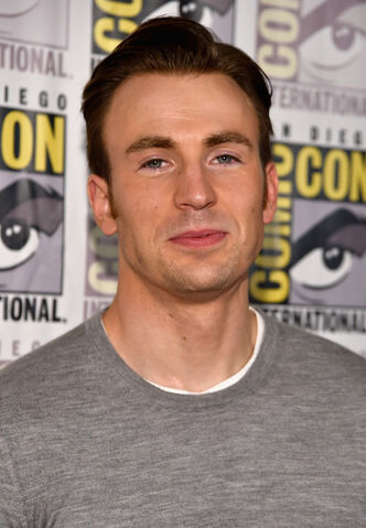 Soubor:Chris+Evans+Marvel+Hall+H+Press+Line+Ant+Man+2viogxiK 4il.jpg
