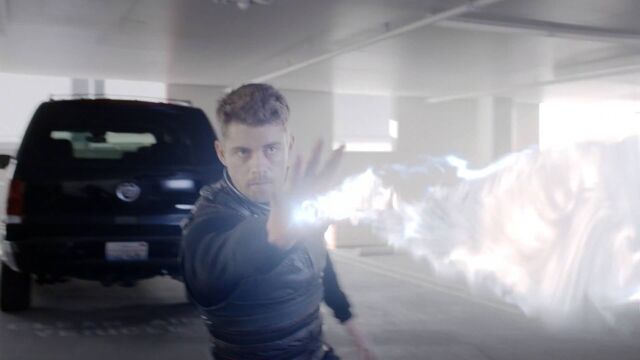 File:LincolnCampbellAttacksAlisha.jpg