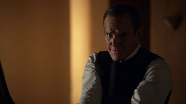 File:Phil-Coulson-kills-Daniel-Whitehall.jpg