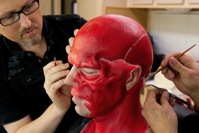 File:Red Skull BTS 1.png