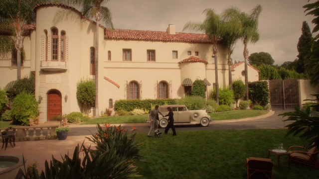 File:Edwin Jarvis & Peggy Carter - Stark Estate (2x07).png
