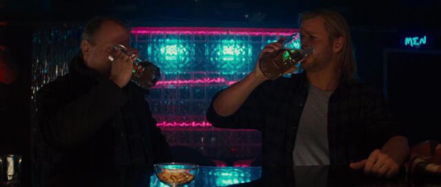 File:Thor-drinks-with-Selvig1.jpg