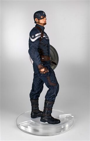 File:Cap statue 4.jpg