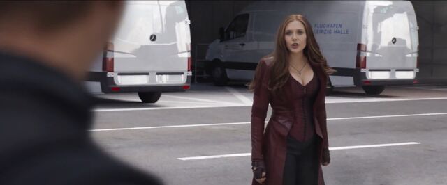 File:Scarletwitch Civil War01.jpg