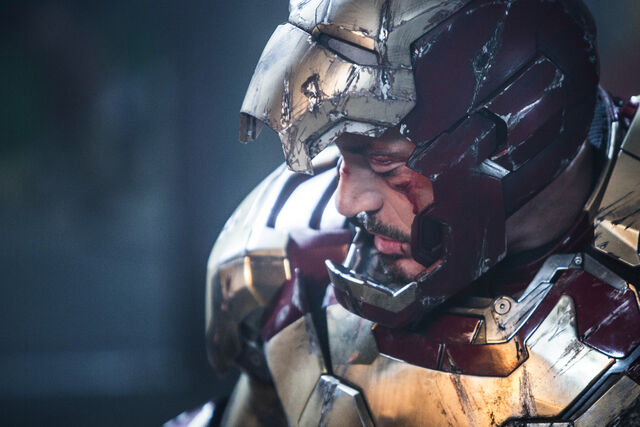 File:Tony Iron Man IM3.jpg