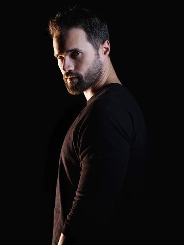 File:Ward Promotional.jpg