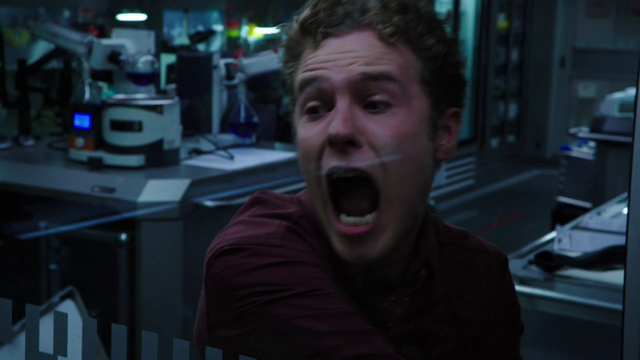 File:Fitz-sees-Simmons-jump.png