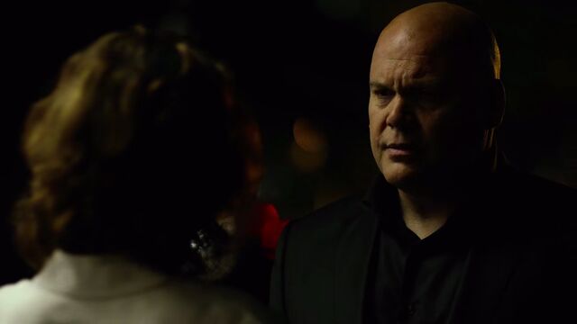 File:Wilson-Fisk-says-goodnight-Vanessa.jpg