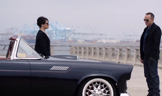 File:AWI Coulson and Rosalind.png