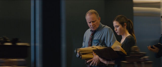 File:ErikSelvig-New-Avengers-Facility-AAoU.jpg