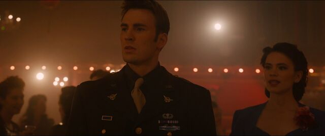 File:CaptainAmerica-Dream-PeggyCarter-AoU.jpg