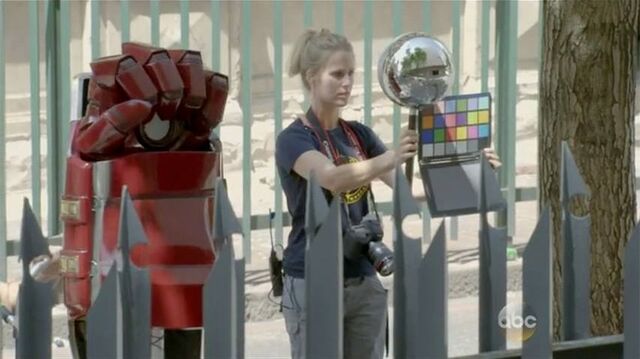 File:Hulkbuster gauntlet 2.jpg
