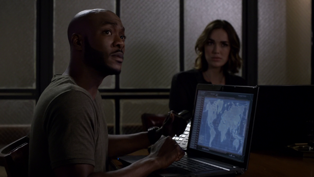 File:S2E6 Trip Simmons.png