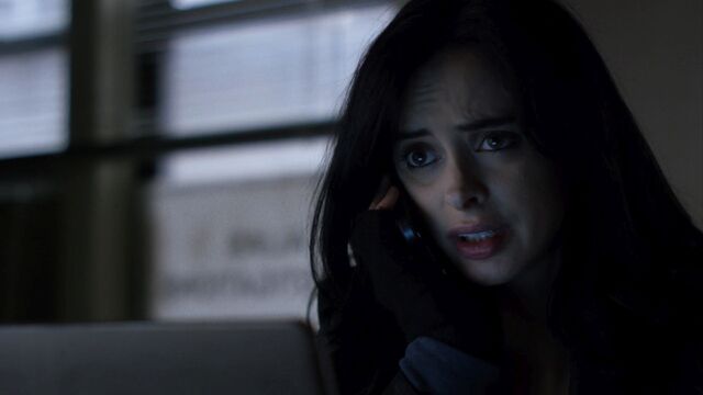 File:JessicaJones 1x06 AKAYoureAWinner 203.jpg