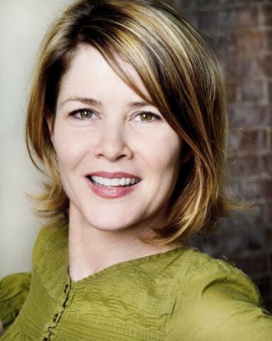 File:Laura Poe.jpg