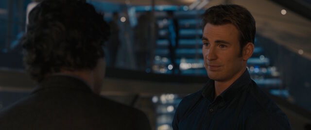 File:SteveRogers-BruceBanner-Party-AoU.jpg