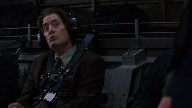 File:CalvinZabo-Quinjet-Singing.jpg