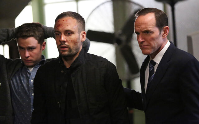 File:Lance-Hunter-Fitz-Coulson-Blood-S2E22.jpg