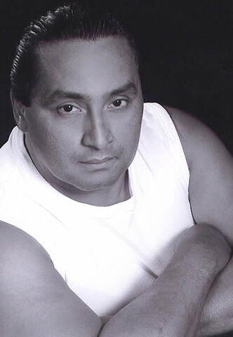File:Elliot Santiago.jpg