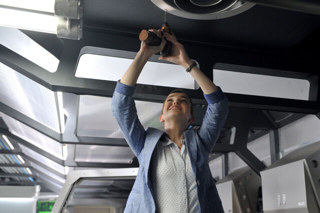 File:Jemma in episode 2.jpg