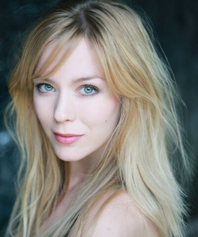 File:Rosanna Hoult.jpg
