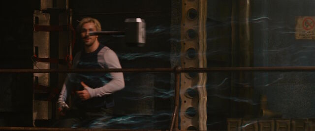 File:Quicksilver-grabs-Mjolnir.jpg