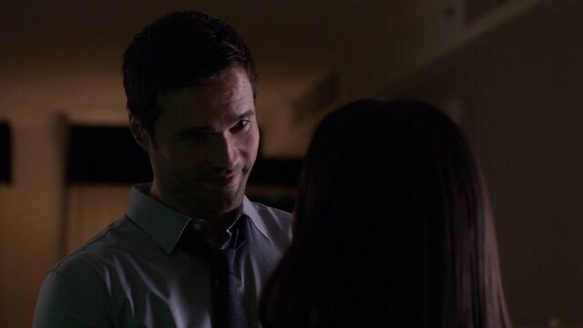 File:Grant-Ward-hugs-Agent33.jpg