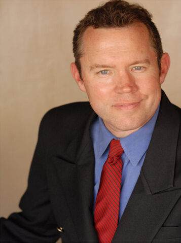 File:Les Mahoney.jpg