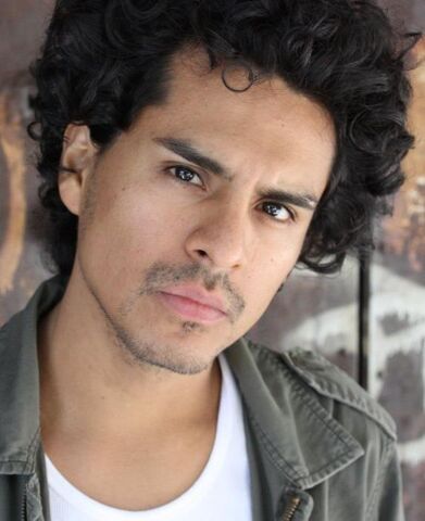 File:Reza Salazar.jpg