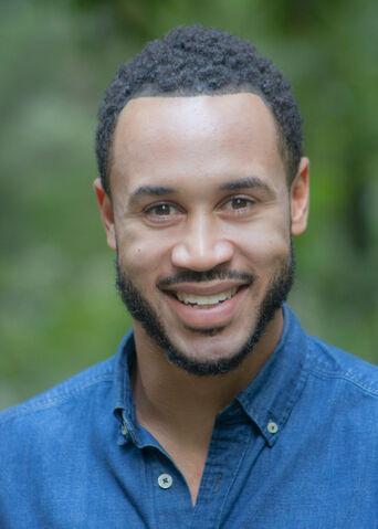 File:Warren Jones.jpg