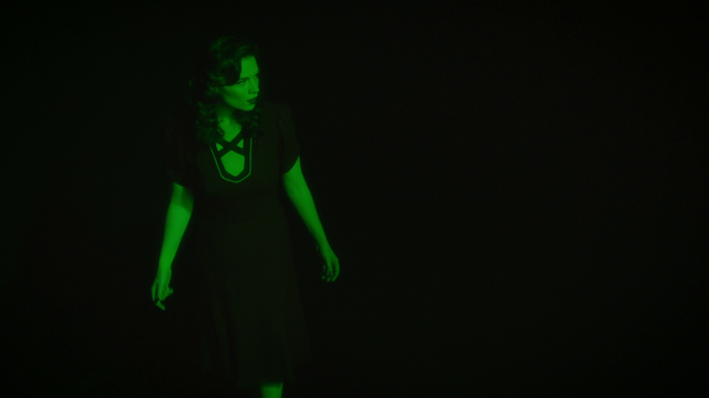 File:Neon Green Peggy Carter (2x09).png