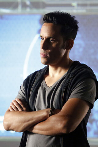 File:Shadows13.jpg